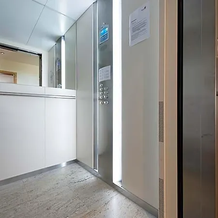 巴伦餐厅酒店